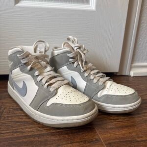 Nike White and Gray Sneakers